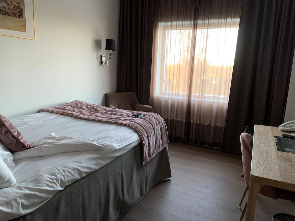 Skara Konsthotell Bagian luar foto